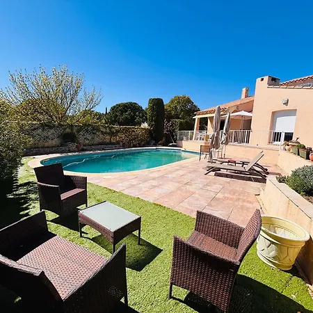 200 M², Piscine Privée, 4 10 Min Montpellier Villa *