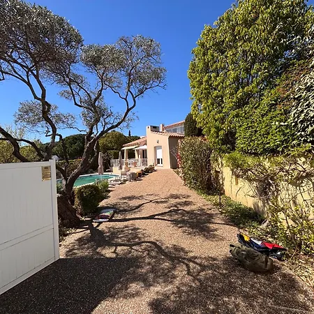 200 M², Piscine Privee, 4 10 Min Montpellier Villa